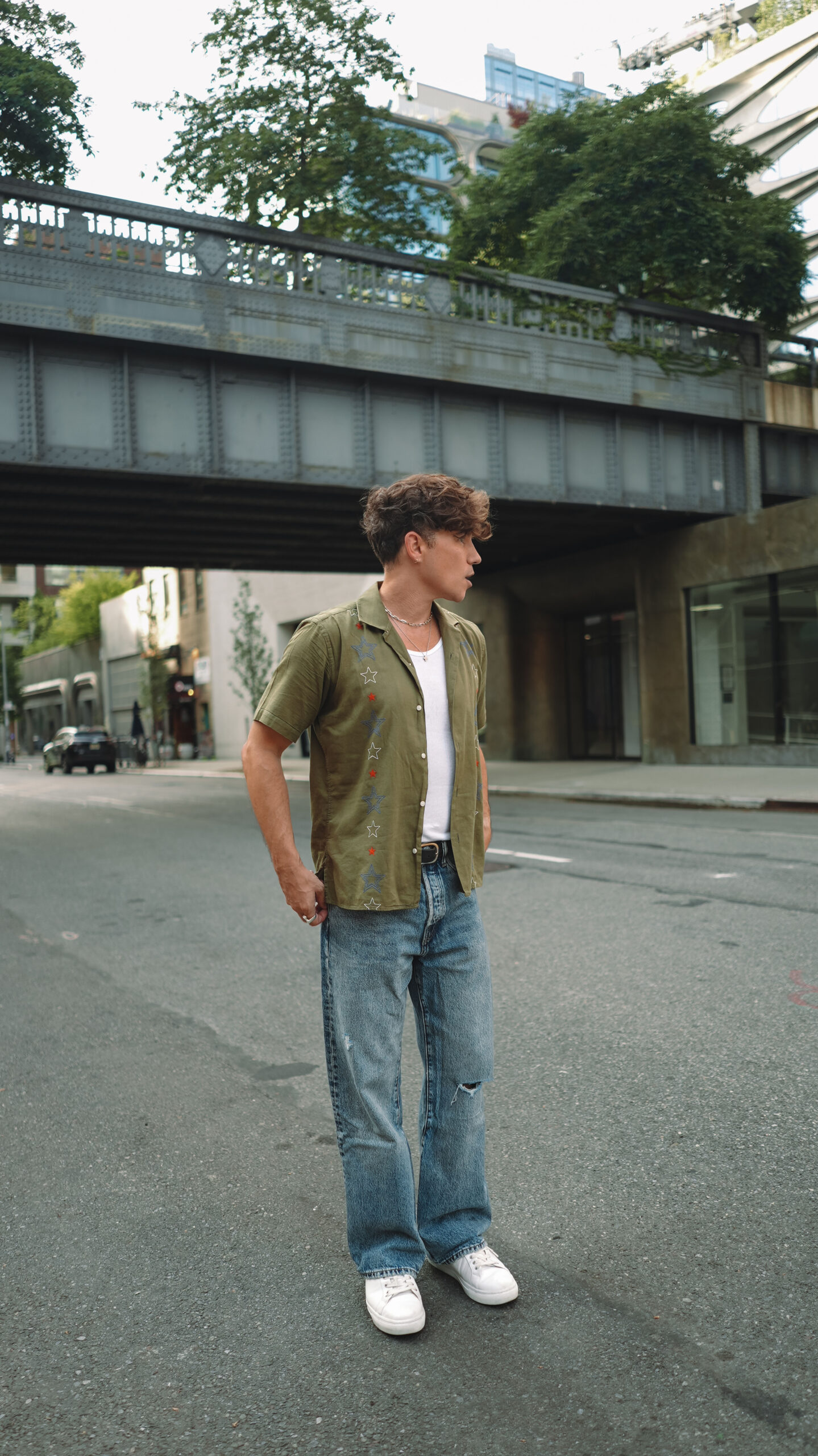 Scout Sixteen / Justin Livingston (justinliv) NYC Men's Fashion Inspiration - Green Short Sleeve Shirt, Gap 90s Jeans, Men's Loose Jeans, Chelsea, On The Rocks Cocktails Passion Fruit Margarita