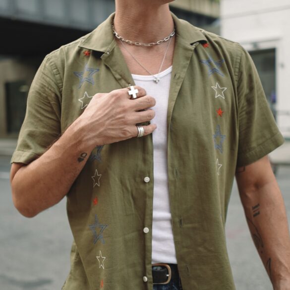 Scout Sixteen / Justin Livingston (justinliv) NYC Men's Fashion Inspiration - Green Short Sleeve Shirt, Gap 90s Jeans, Gitman Bros Olive Green Shirt, Men's Loose Jeans, Chelsea, On The Rocks Cocktails Passion Fruit Margarita