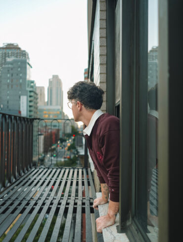 Scout Sixteen / Justin Livingston (justinliv) NYC Men's Fashion Inspiration - Maroon Men's Rugby Shirt Tommy Hilfiger, Men's Striped Blue Jeans Pants, Men's White Leather Sneakers Thursday Boots, New York City Skyline