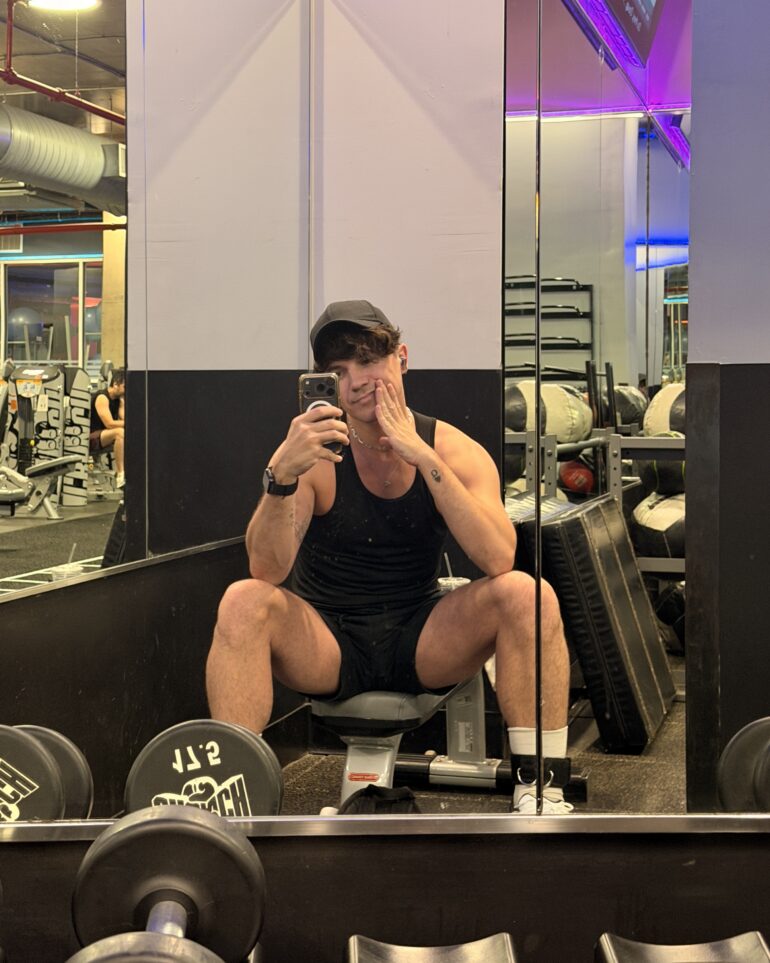 Scout Sixteen / Justin Livingston (justinliv) NYC Men's Fashion Inspiration - New York City NYC Summer, Crunch Fitness